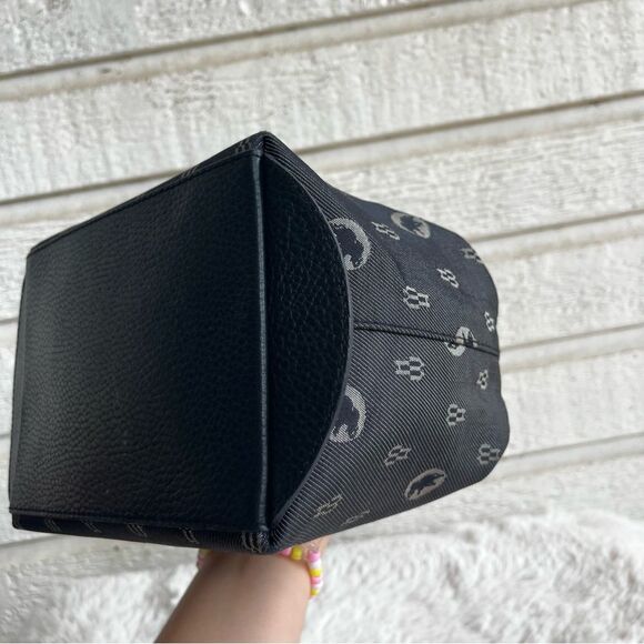 HUNTING WORLD Navy Blue Made in Italy Hobo Baguette Handbag Monogram - Picture 10 of 13